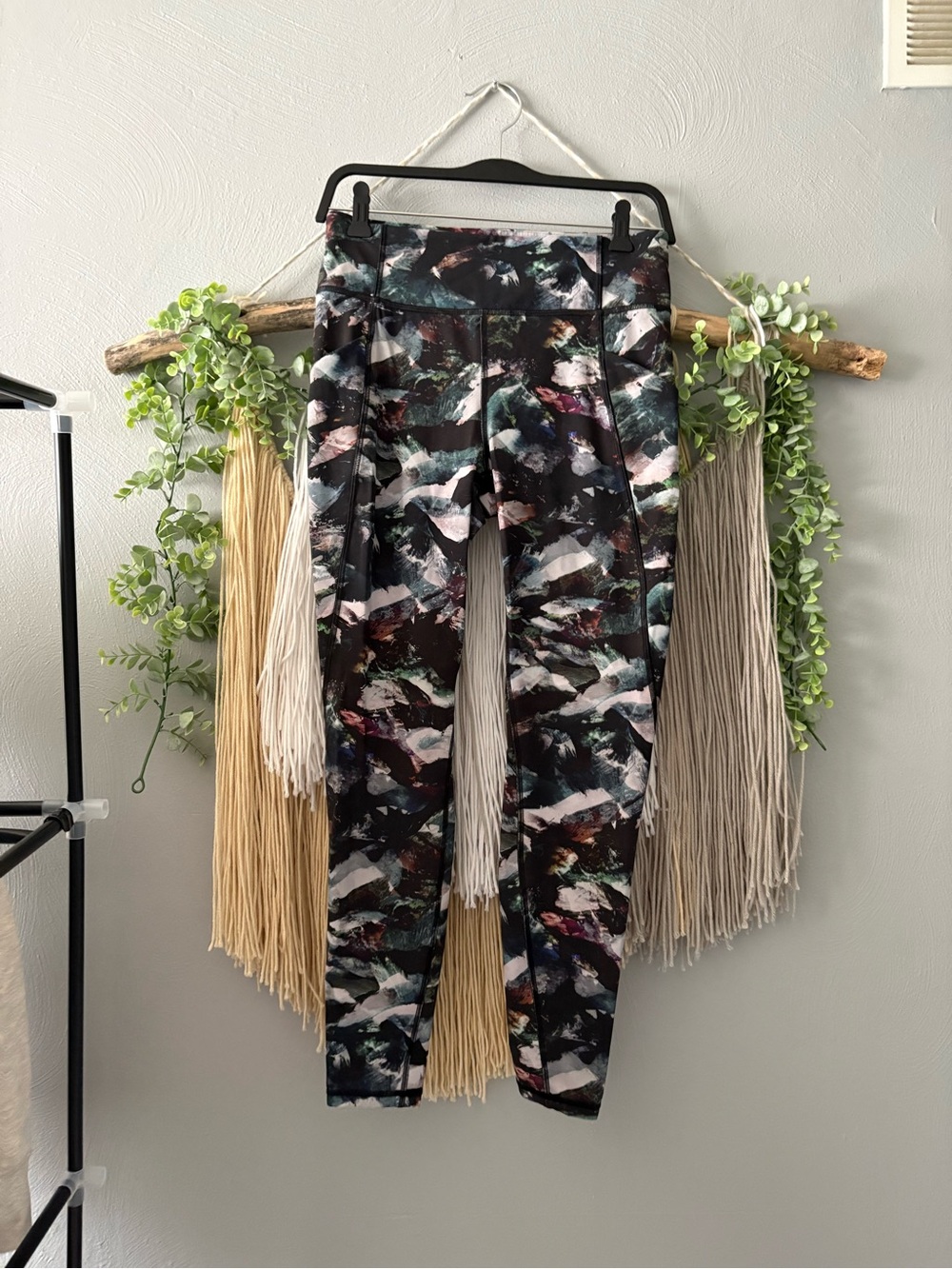 Lululemon Abstract Print High-Waist Leggings - Black Multicolor